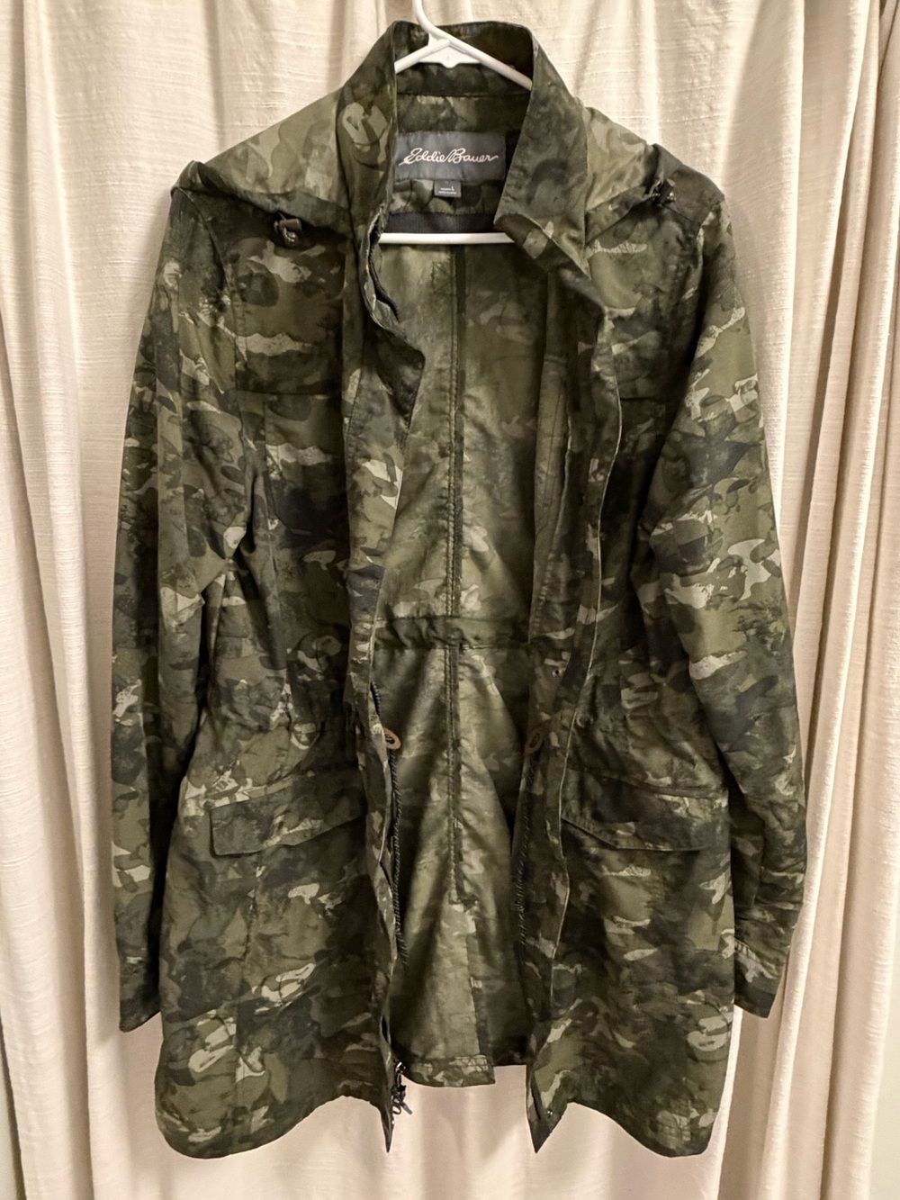 Eddie Bauer Olive Green Camouflage adventure Parka